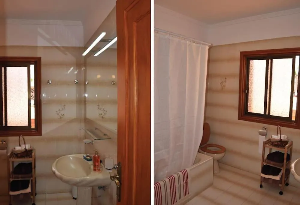 Feriehus Los Cisnes Encantadora Casa Con Jardin Y Estudio Vista Al Mar El Médano